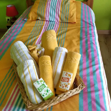 Agais Ou Nathur - Evenements Circuit Le Mans Bed & Breakfast